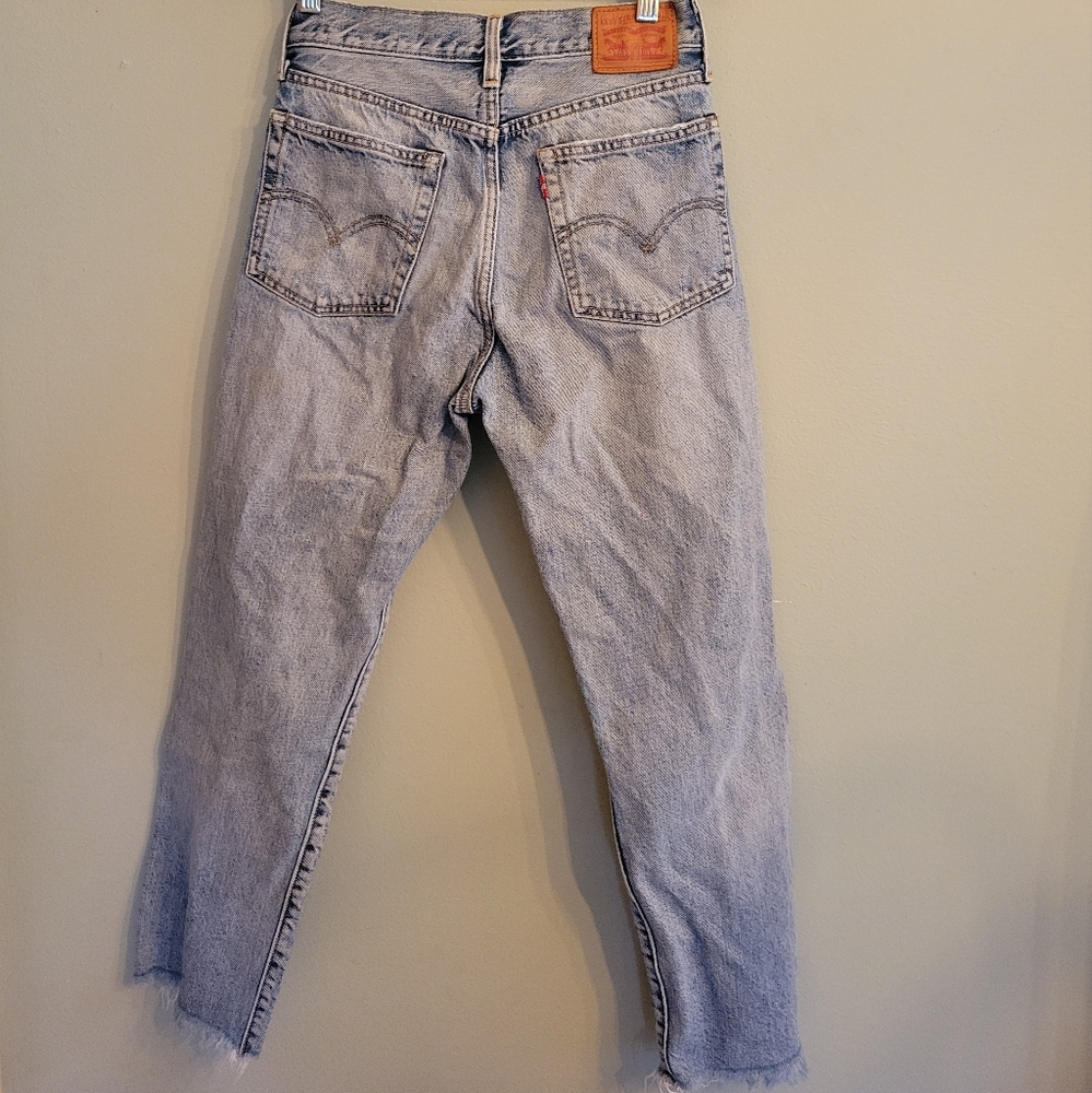 Levi's Relaxed Blue Jeans with Distressed Look